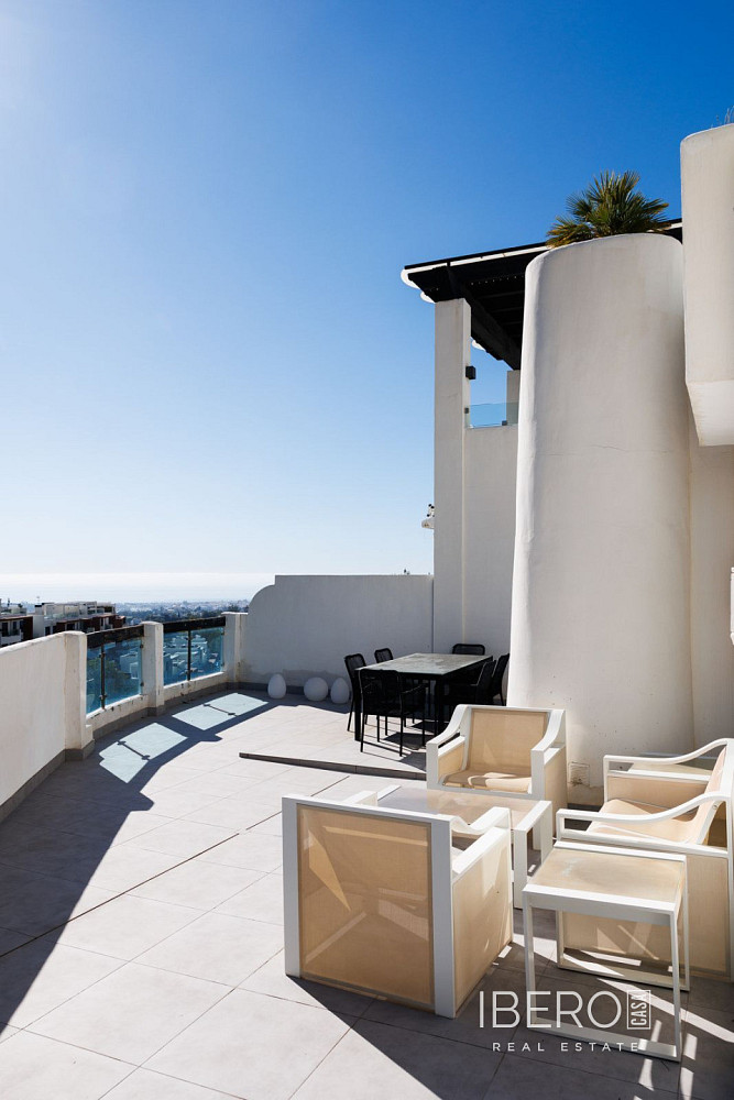 Piso 3+kk – Benahavís, La Cocha, Costa del Sol Occidental - Vista 2