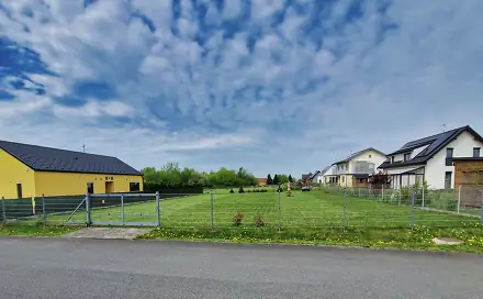 Prodej stavebního pozemku 950 m², K Cihelně, Struhařov, okres Praha-východ