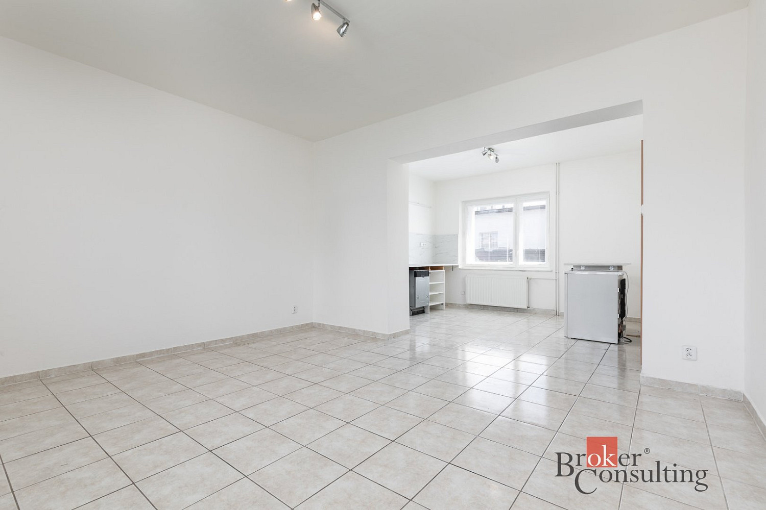 Prodej domu 147 m² s pozemkem 289 m² – fotografie 2