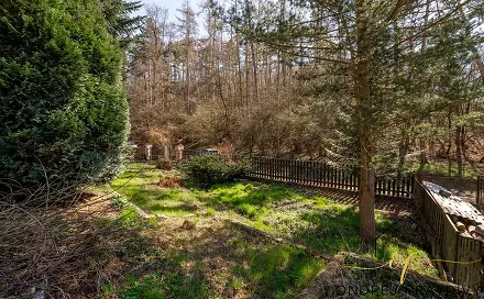 Prodej stavebního pozemku 1 571 m², Hlásná Třebaň, okres Beroun