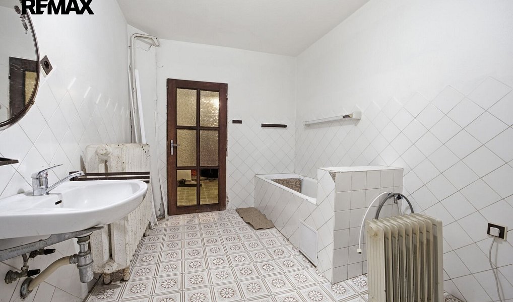 Prodej domu 240 m² s pozemkem 808 m², Karlovy Vary – náhled fotky 28