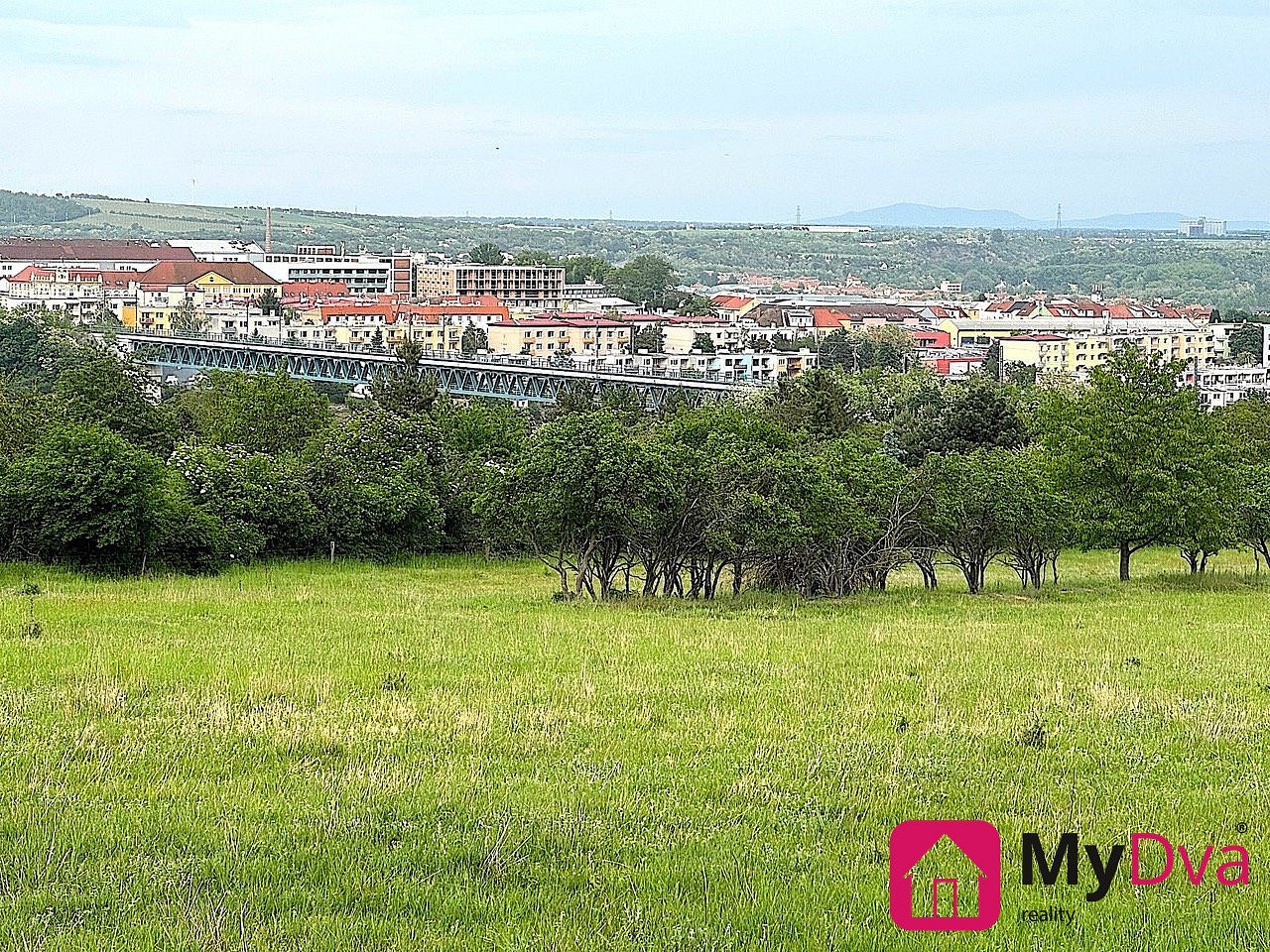 Prodej pole 7 045 m²