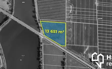 Prodej komerčního pozemku 13 651 m², Hustopeče nad Bečvou, okres Přerov