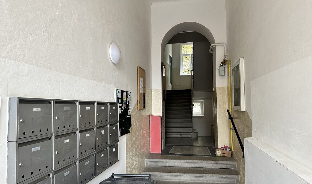 Prodej bytu 1+kk 20 m², Praha – náhled fotky 8