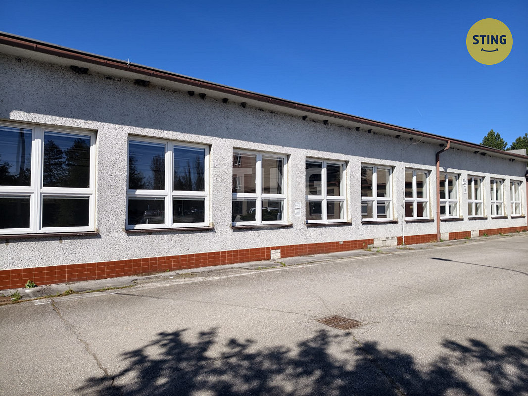 Pronájem skladovacích prostor 600 m² — photo 3