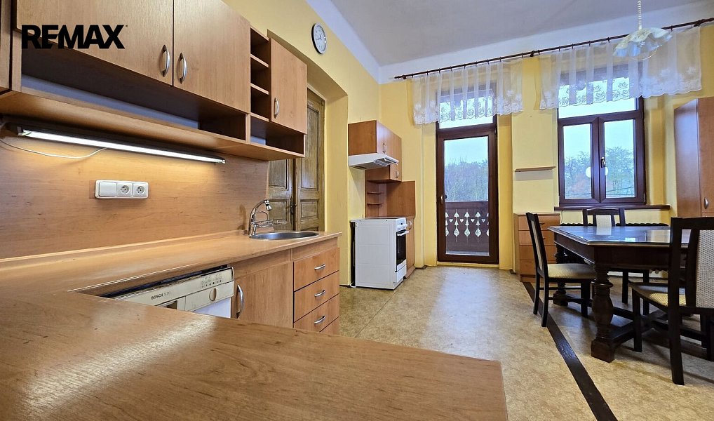Prodej domu 960 m² s pozemkem 4 964 m², Liběchov – náhled fotky 8