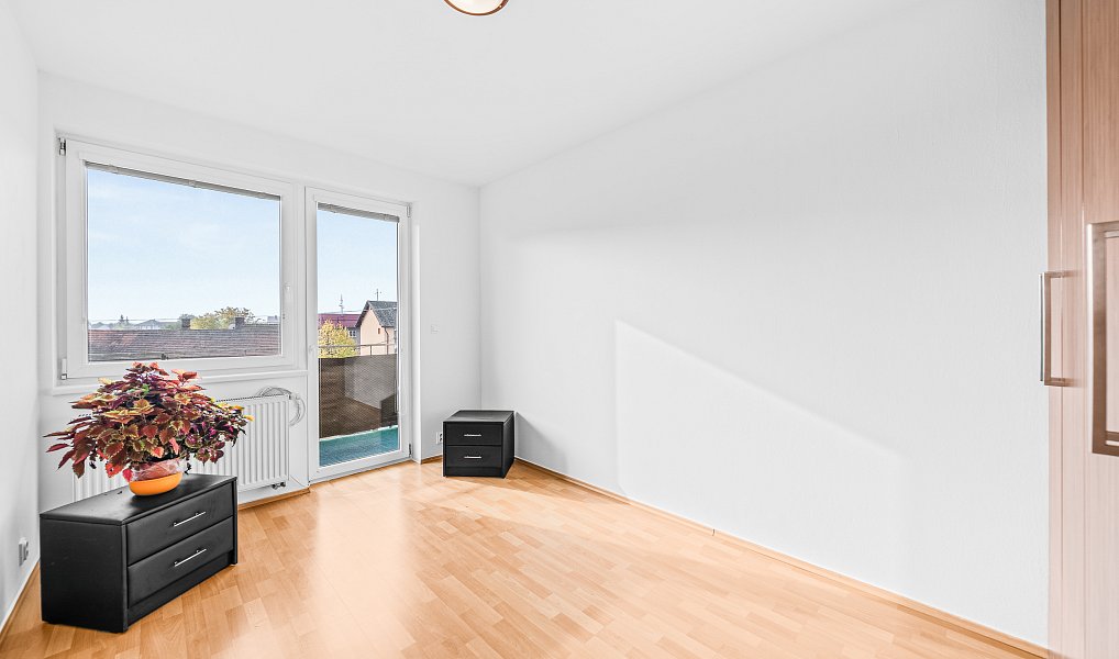 Prodej bytu 3+kk 79 m², Vochov – náhled fotky 10