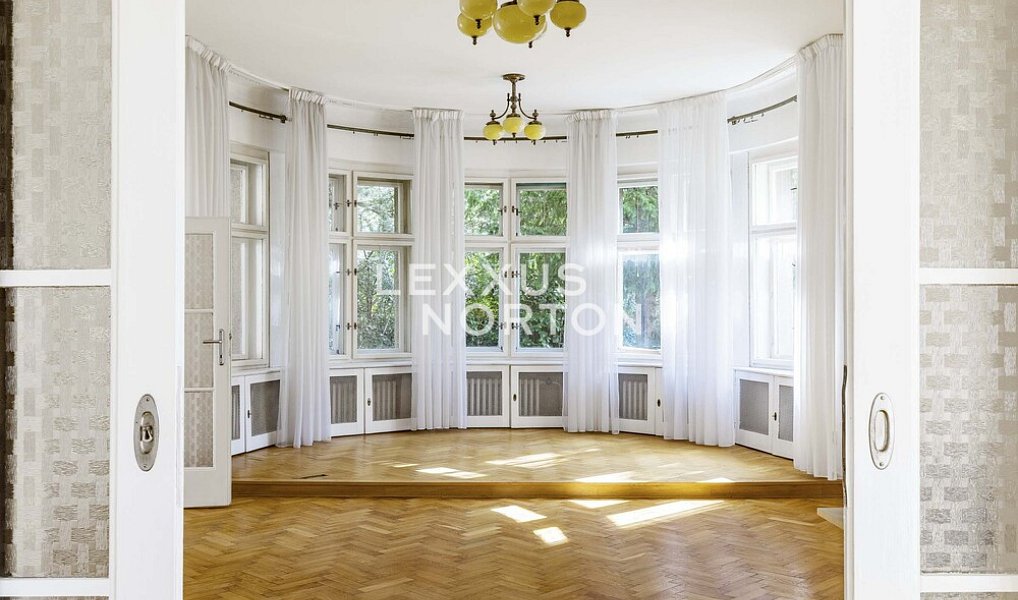 Prodej bytu 6+kk 228 m², Praha – fotka 1 z 18