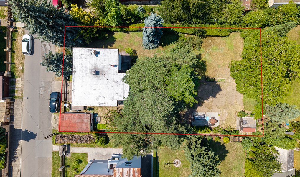 Prodej domu 209 m² s pozemkem 992 m², Praha – náhled fotky 3