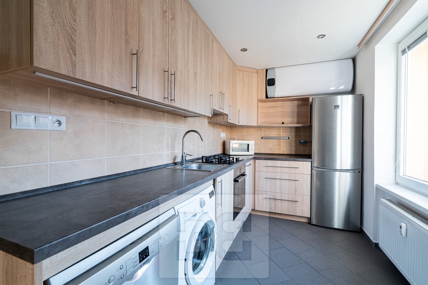 Pronájem bytu 2+kk 50 m² — photo 2