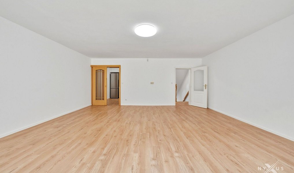 Pronájem domu 324 m² s pozemkem 287 m², Praha – náhled fotky 4