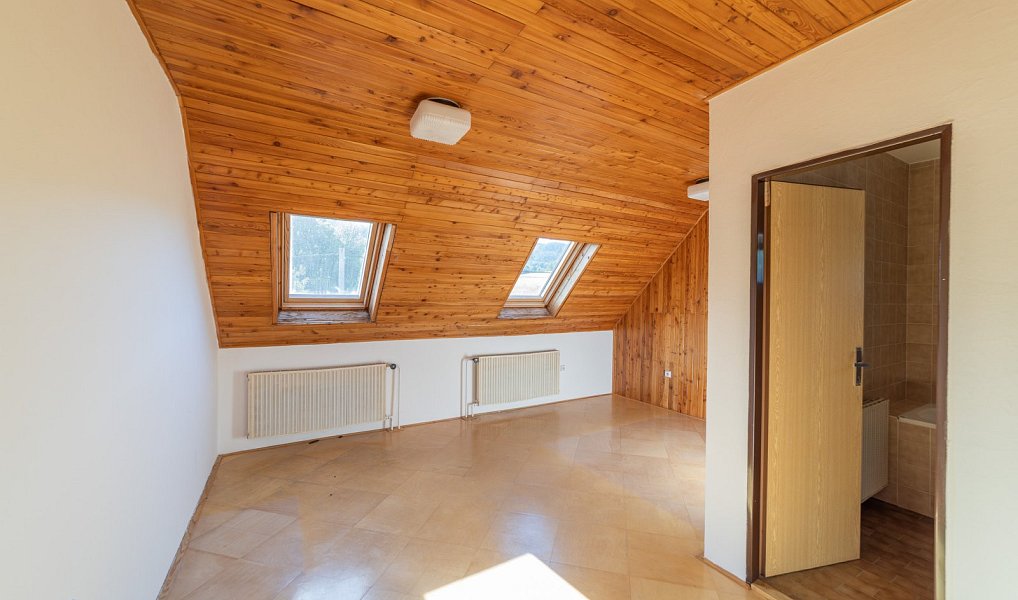 Prodej domu 333 m² s pozemkem 1 095 m², Velké Losiny – náhled fotky 9
