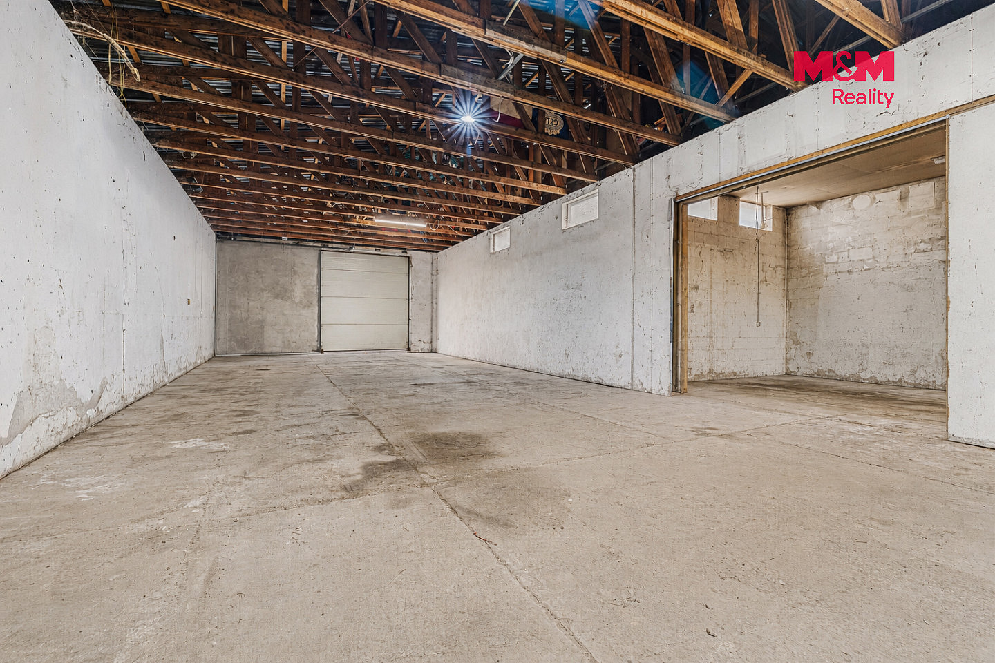 Prodej nájemního domu, činžáku 420 m² – fotografie 2