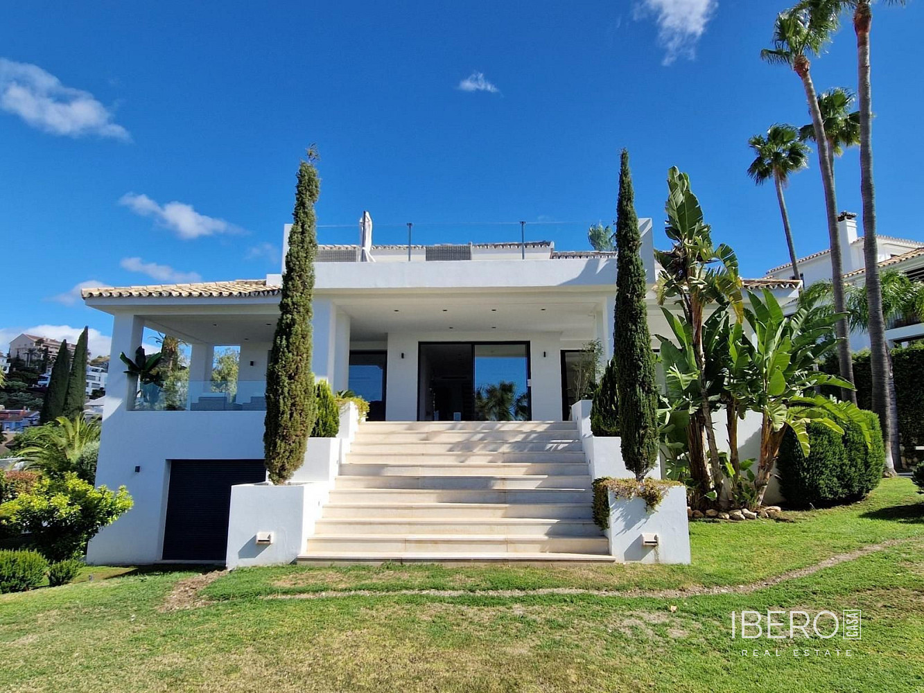Casa 6+kk – Marbella, Nueva Andalucía - Vista 2