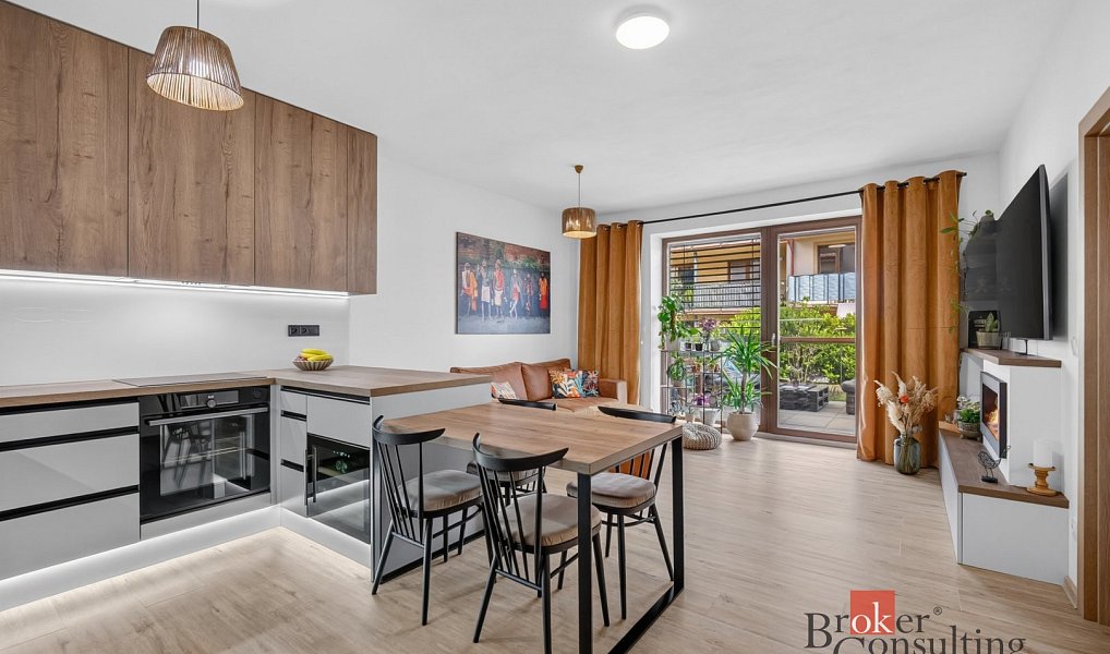 Prodej bytu 3+kk 78 m², Holubice – náhled fotky 5