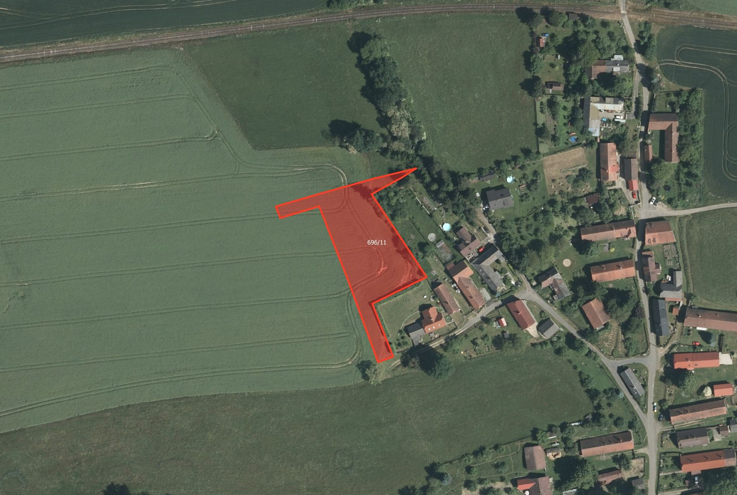 Prodej pole 13 498 m²