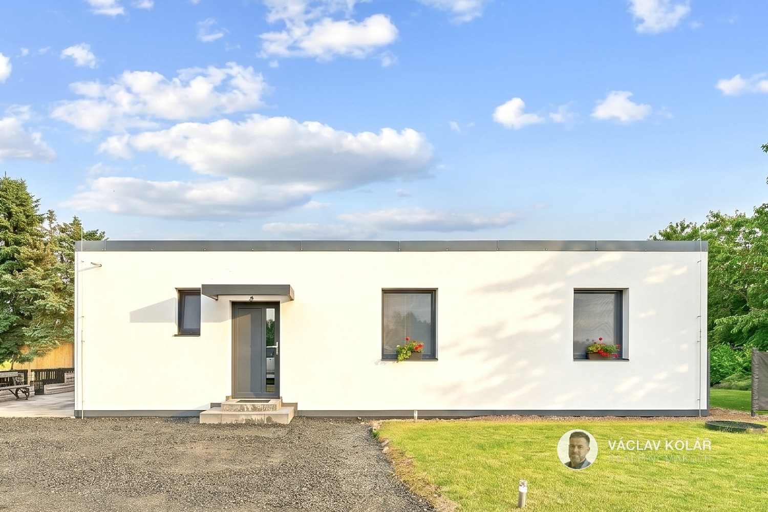 Prodej domu 81 m² s pozemkem 534 m² – fotografie 2