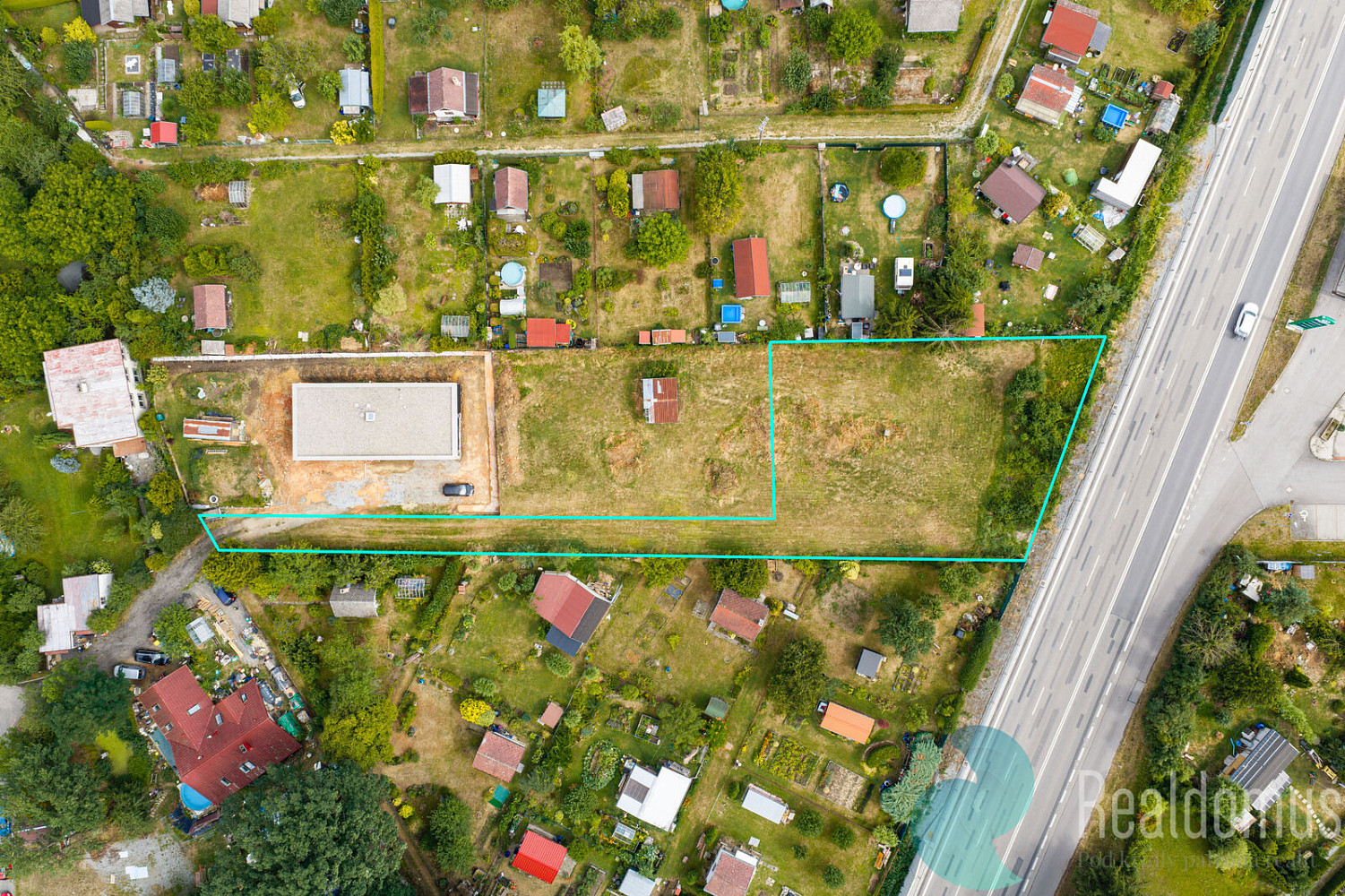 Prodej stavebního pozemku 1 199 m² – fotografie 3