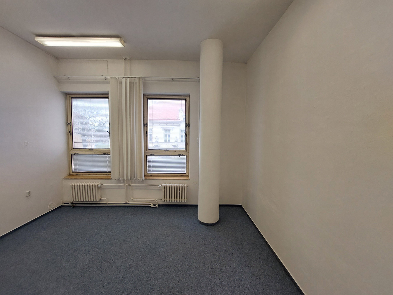 Pronájem kanceláře 20 m² – fotografie 4