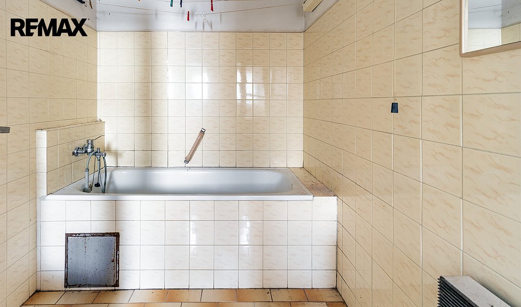 Prodej domu 235 m² s pozemkem 1 359 m², Praha – náhled fotky 43