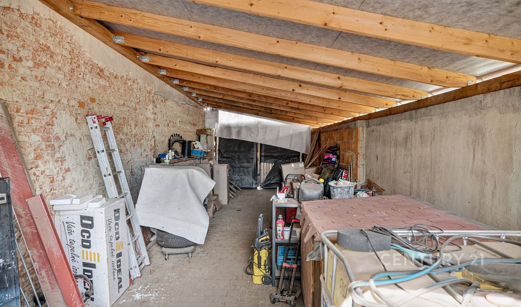 Prodej domu 240 m² s pozemkem 489 m², Postoloprty – náhled fotky 28
