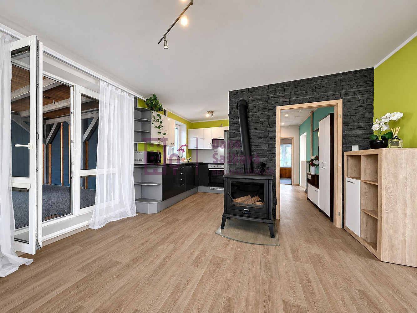 Prodej domu 230 m² s pozemkem 1 072 m²