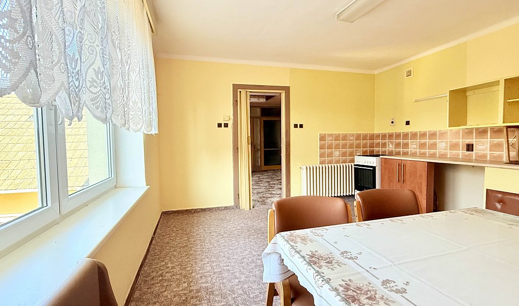 Prodej domu 160 m² s pozemkem 1 044 m², Rataje – náhled fotky 12