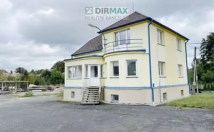 Prodej domu 580 m² s pozemkem 2 612 m², Klatovy - Luby