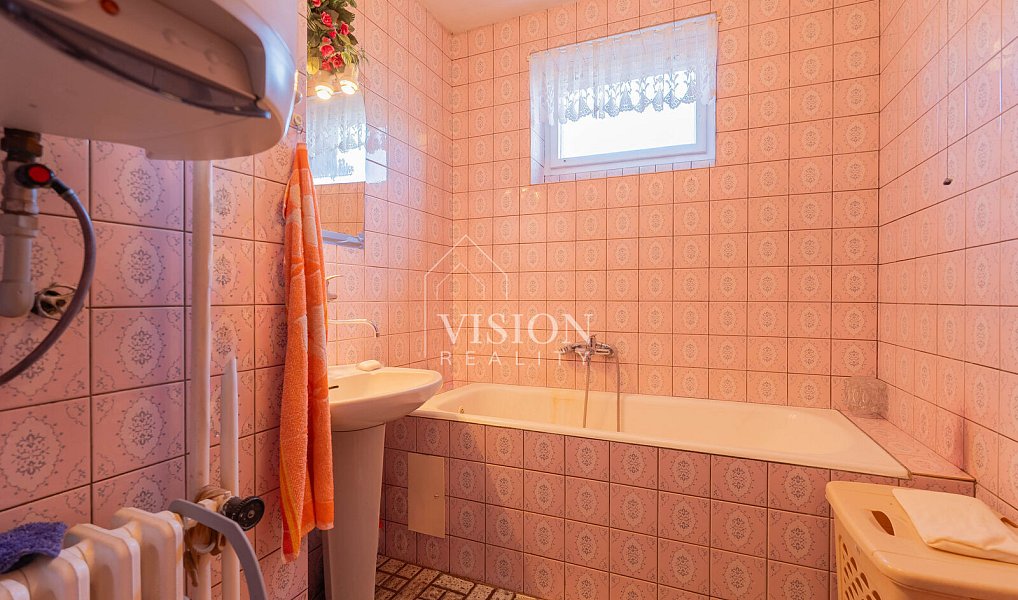 Prodej domu 204 m² s pozemkem 809 m², Kovářov – náhled fotky 15