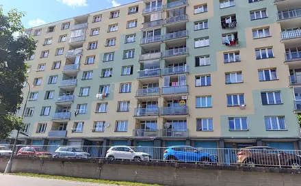 Prodej bytu 3+1 76 m², Bělojarská, Tachov