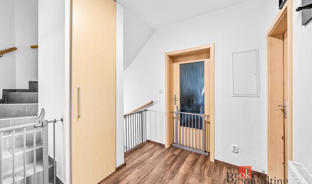 Prodej domu 145 m² s pozemkem 1 739 m², Přimda – náhled fotky 9
