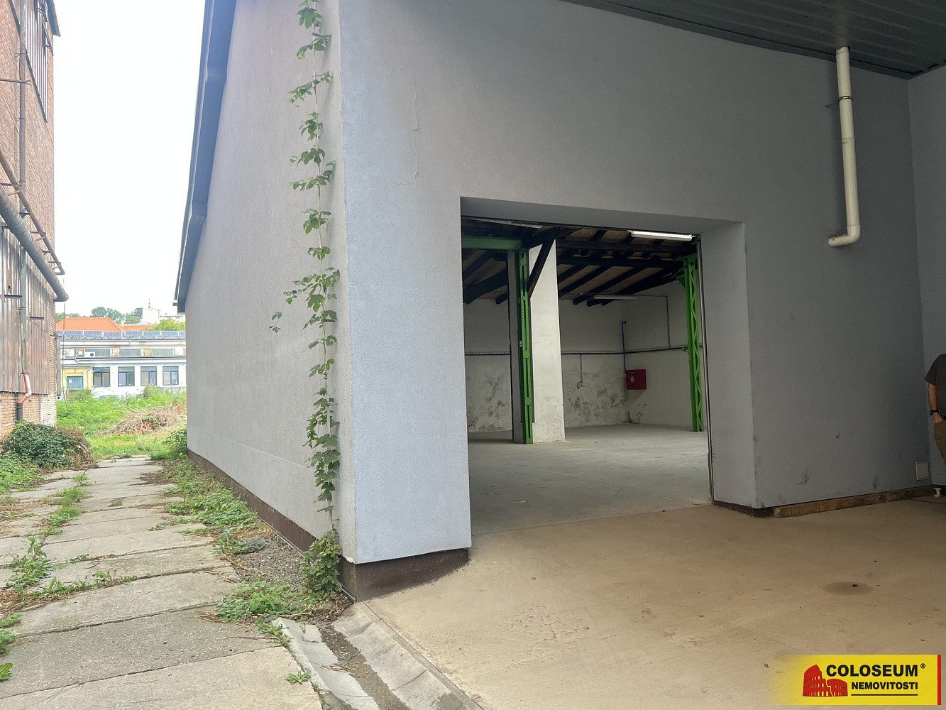 Pronájem skladovacích prostor 180 m² – fotografie 3