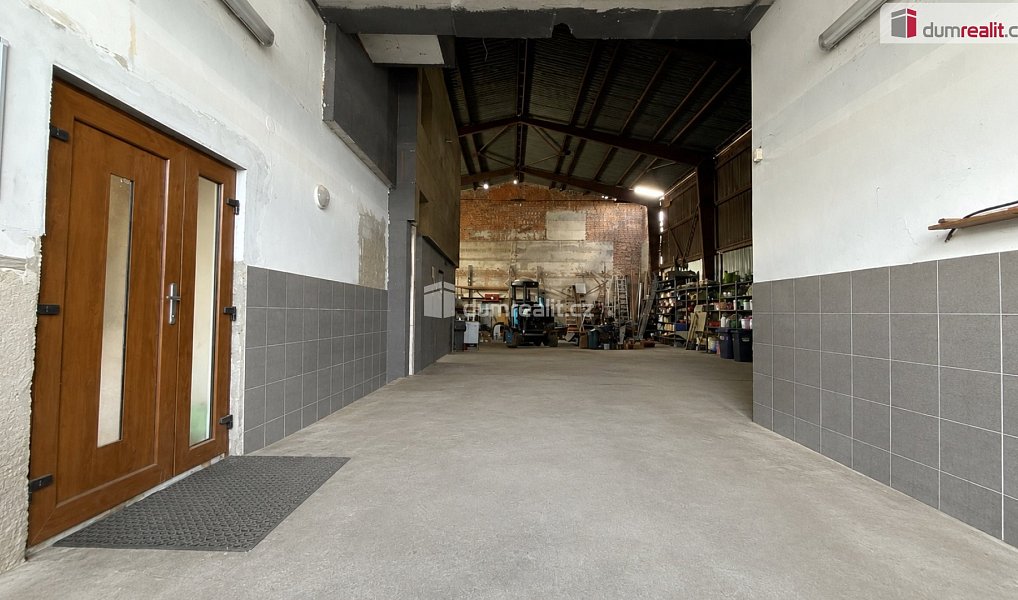 Prodej výrobních prostor 3 255 m², Lanžhot – náhled fotky 5