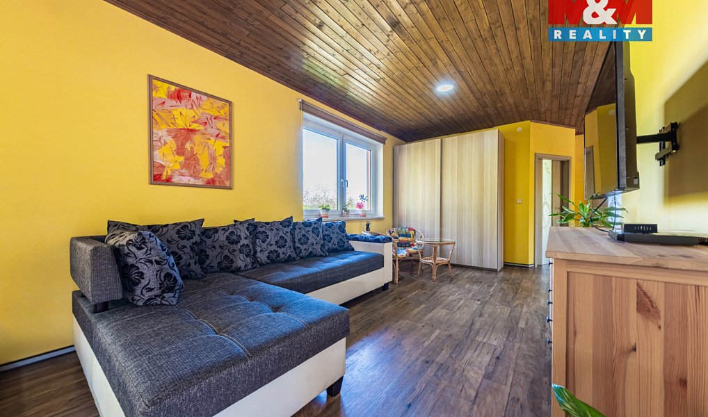 Prodej domu 140 m² s pozemkem 1 388 m², Domoušice – náhled fotky 11