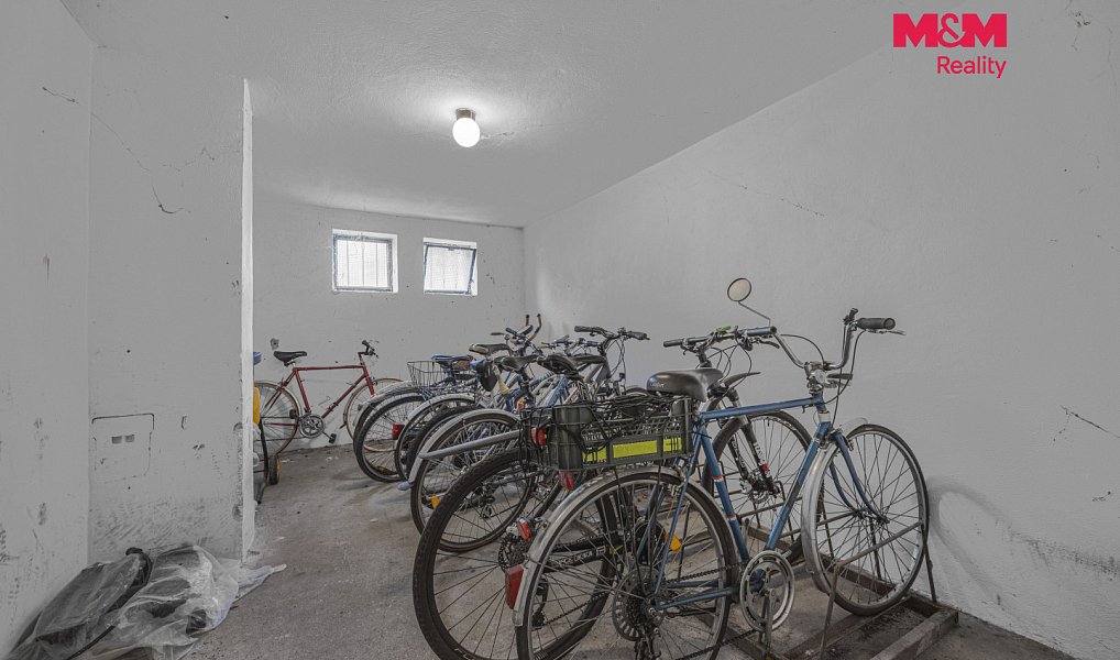Prodej nájemního domu, činžáku 354 m², Sezemice – náhled fotky 28