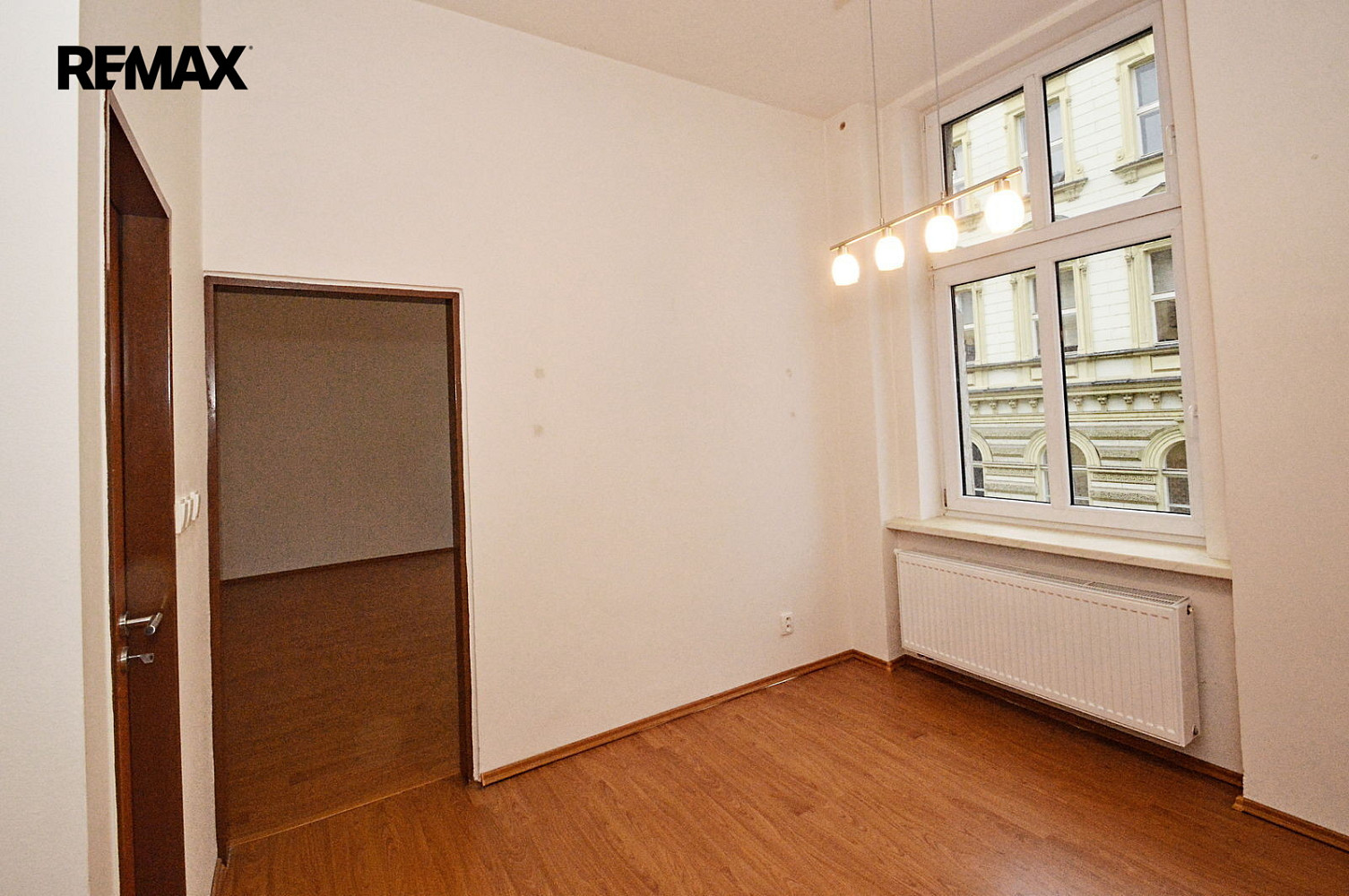 Pronájem bytu 1+1 44 m² – fotografie 4