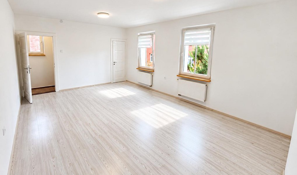 Pronájem bytu 2+kk 160 m², Zlín – náhled fotky 7