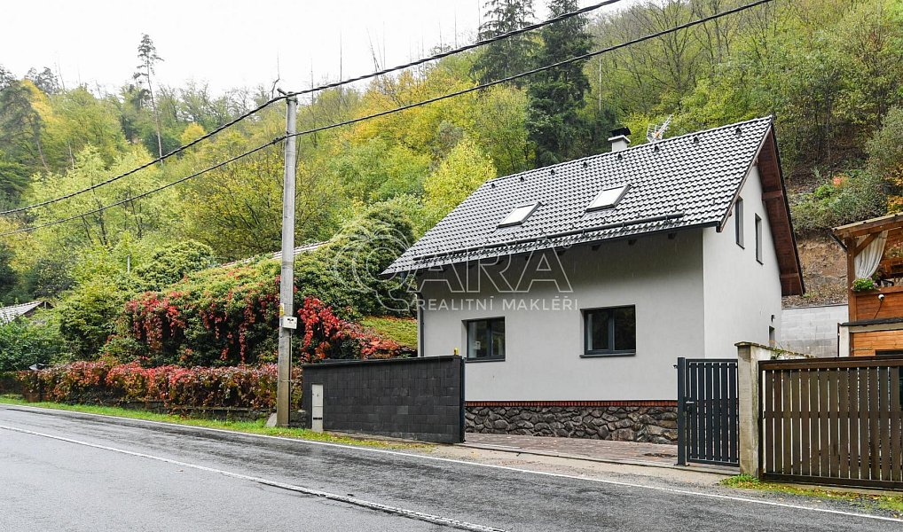 Pronájem rodinného domu, 92 m², Praha-západ, Štěchovice