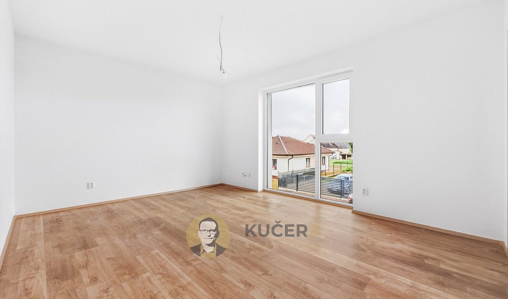 Prodej domu 145 m² s pozemkem 600 m², Nemyslovice – náhled fotky 26