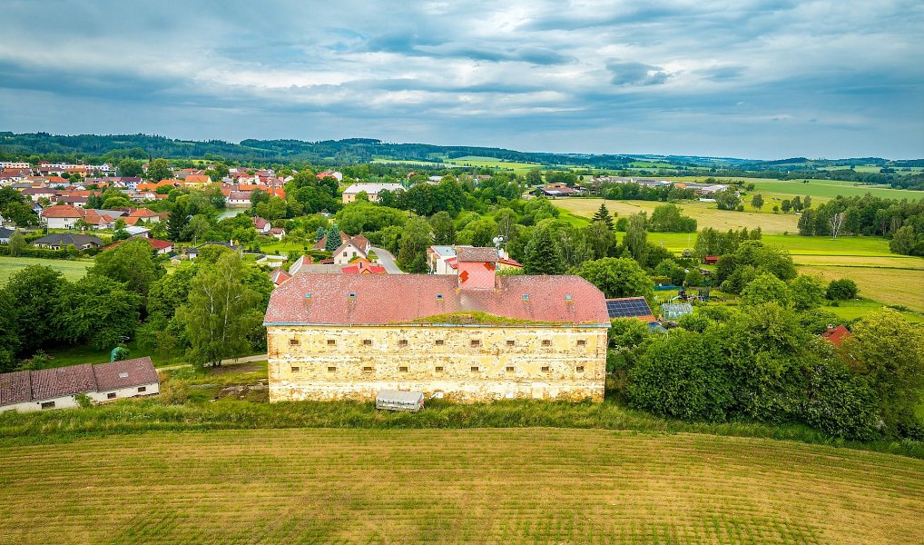 Prodej zemědělského objektu 1 137 m², Božejov – náhled fotky 10