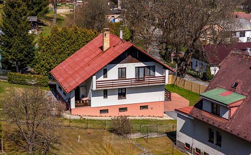 Prodej domu 280 m² s pozemkem 800 m², Český Krumlov