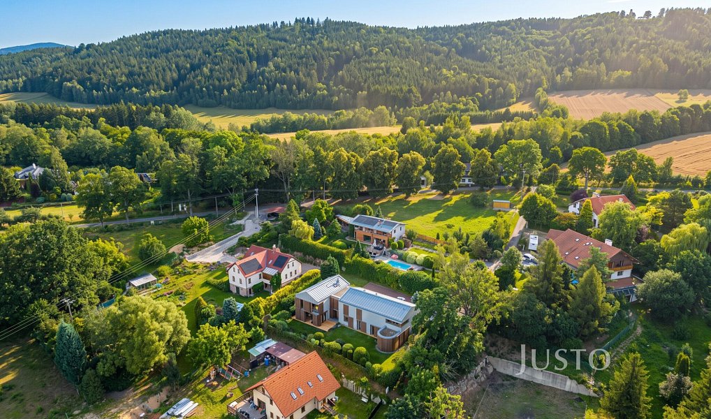 Prodej domu 456 m² s pozemkem 1 300 m², Jablonec nad Nisou – náhled fotky 26