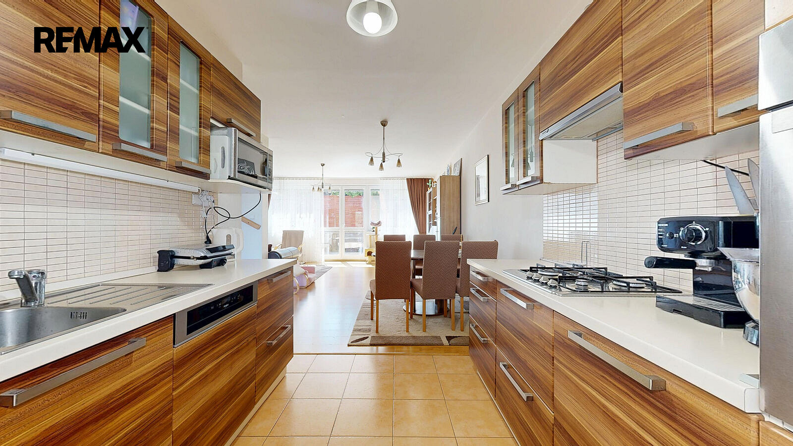 Prodej domu 100 m² s pozemkem 114 m² – fotografie 2