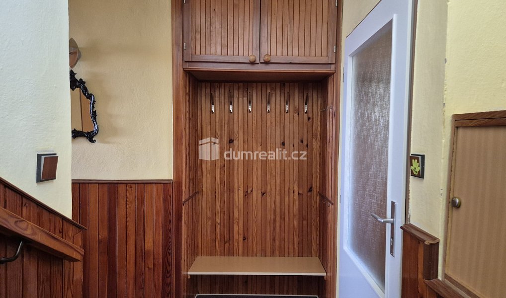 Prodej domu 230 m² s pozemkem 485 m², Kaplice – náhled fotky 23