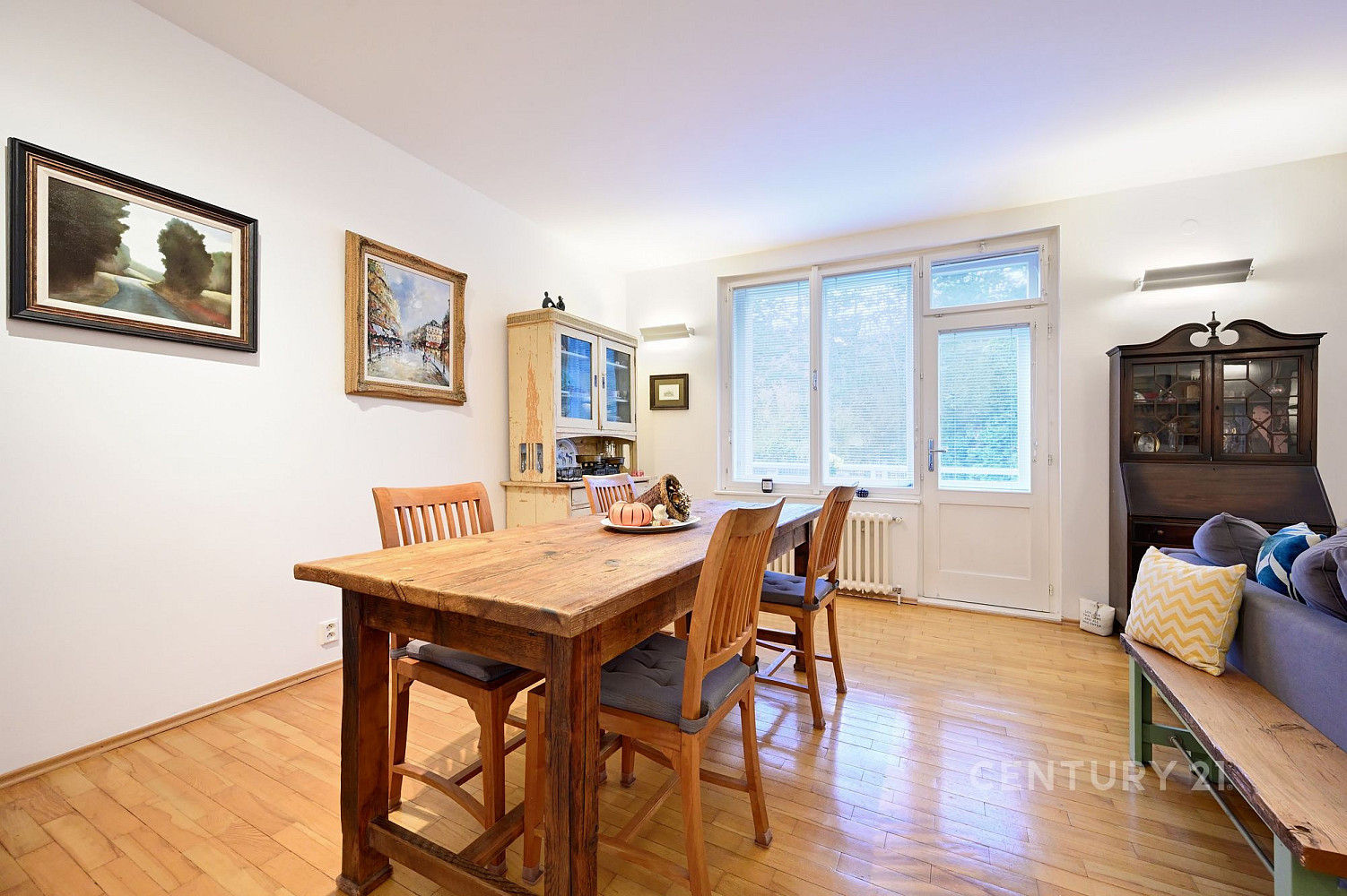 Prodej bytu 5+1 171 m² — photo 2