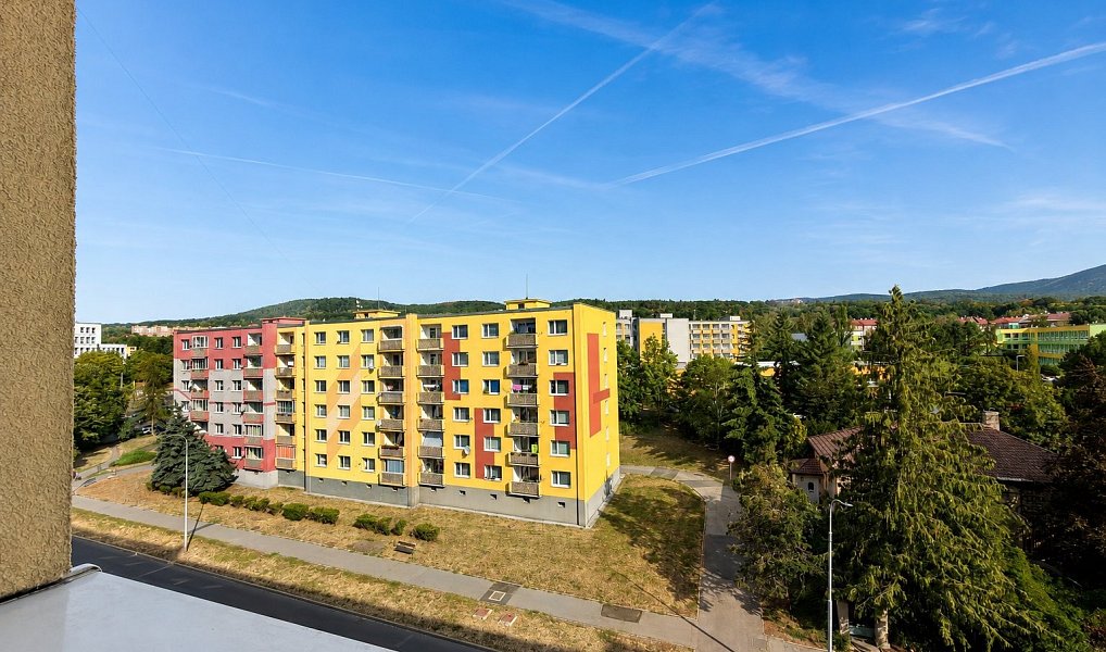 Prodej bytu 3+1 72 m², Jirkov – náhled fotky 24
