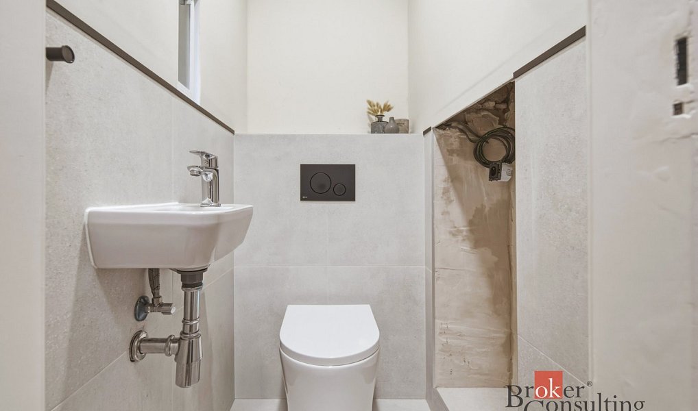 Prodej bytu 1+1 44 m², Praha – náhled fotky 14