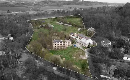 Prodej komerčního objektu (jiného typu) 1 570 m², Mikulášovice, okres Děčín