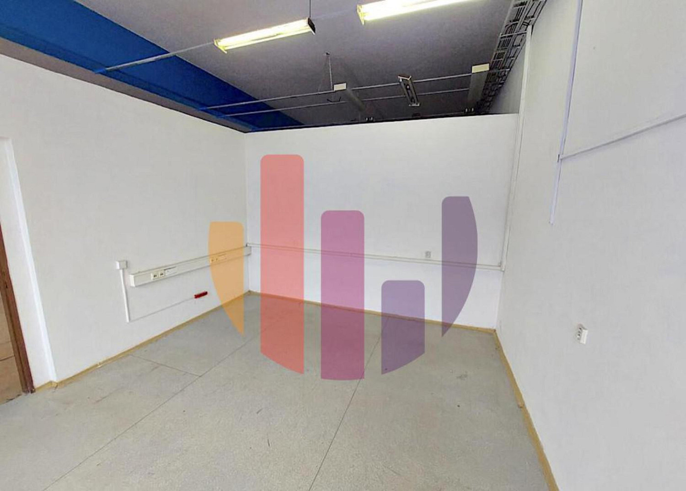 Skladové prostory, 361,00 m², Vítězslava Nezvala, Vítězslava Nezvala 11 – pohled 4