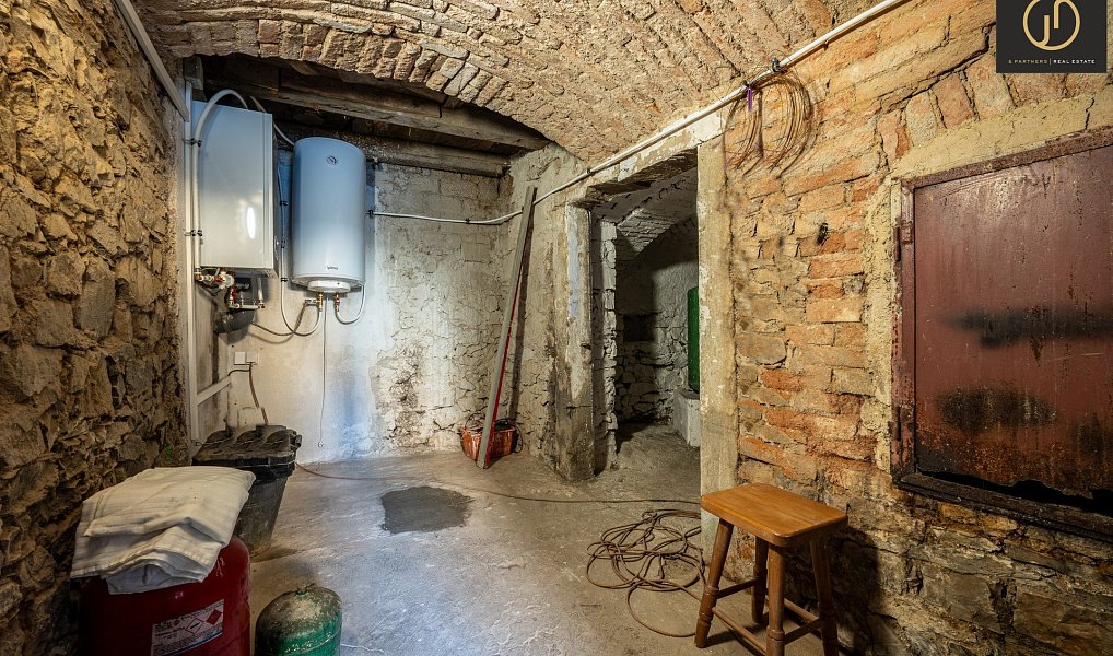 Prodej domu 140 m² s pozemkem 137 m², Chyňava – náhled fotky 27